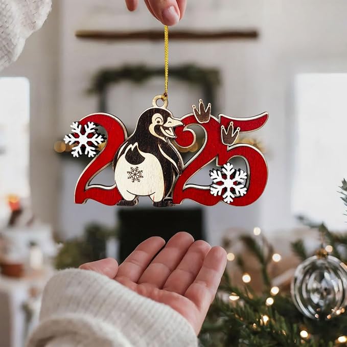 Penguin 2025 Wooden Christmas Tree Ornament – Cute Penguin Holiday Decoration, Winter Animal Ornament, Funny for Kids, Friends & Family, Festive Home Décor Keepsake