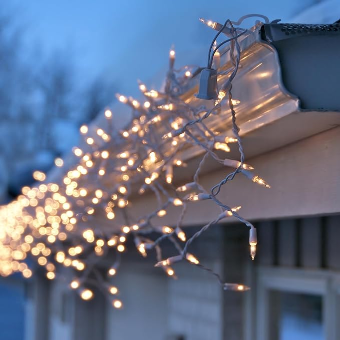 new one 2 Pack Icicle Christmas Lights for Outside Warm White 17.67FT 300 Incandescent Lights, Connectable String Lights with White Wire, 54 Drops