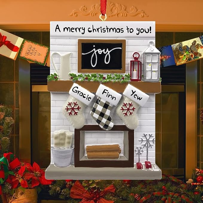 Personalized Christmas Ornaments 2023 Fireplace Mantle Family of 2/3/4/5/6 Custom Joy Family Members' Name for Xmas Tree Decorations Customized New Year Keepsake Family Ornament（Family of 5）