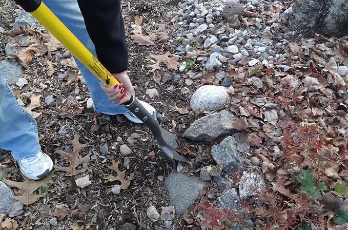 Spear Head Spade SHFD3 40 Lime Garden Spade Shovel - Gardening Shovel with a 9 x 11 Beveled Blade, Steel-Reinforced Fiberglass Long Handle & Cushioned D-Grip - Digging Spade for Planting